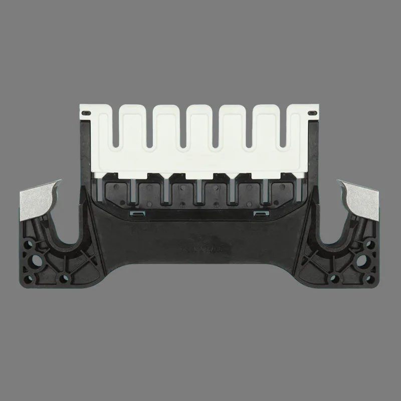 Staffa fermaordito centrale in nylon diviso